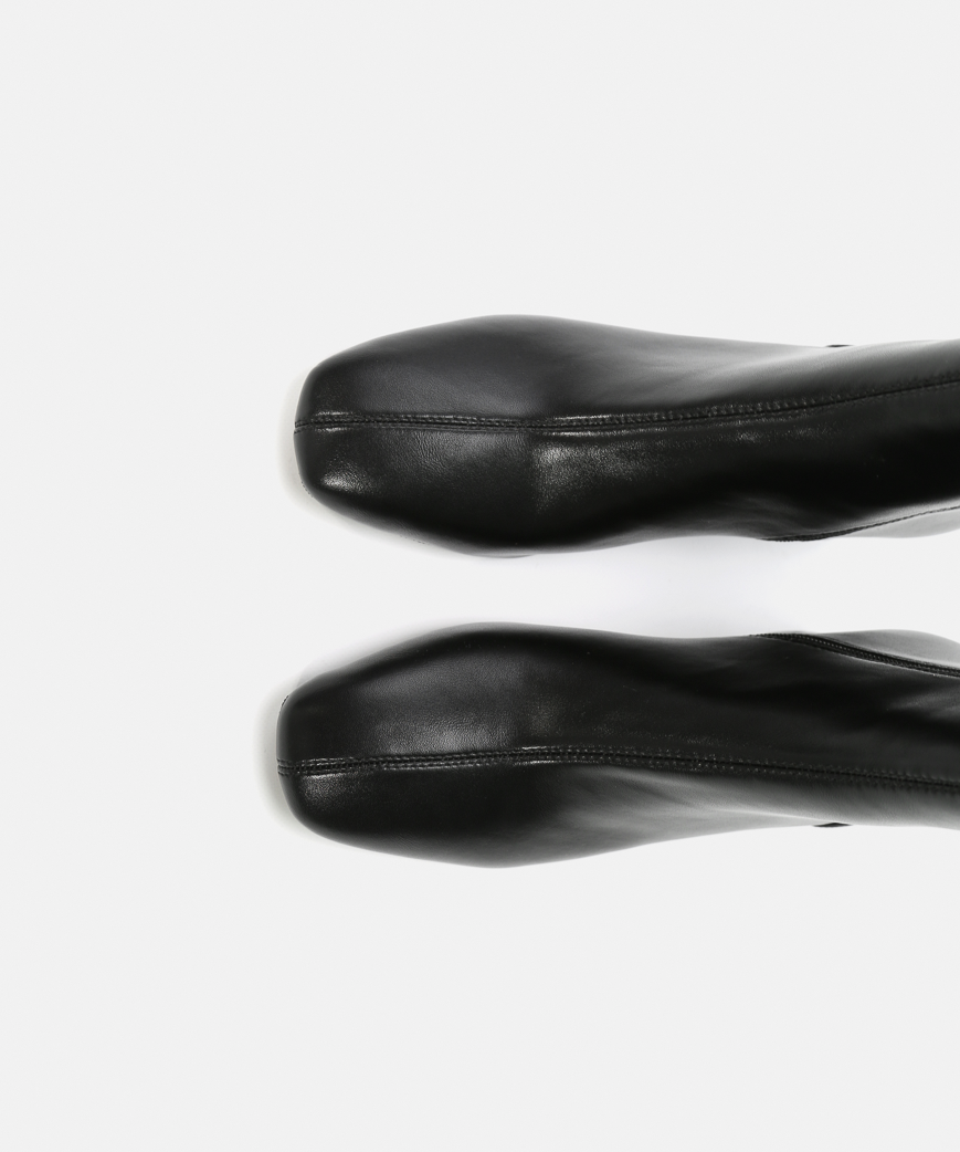 Botins bico quadrado image number null